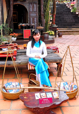 TẬP THƠ CHÂM BIẾM - BÁN THƠ